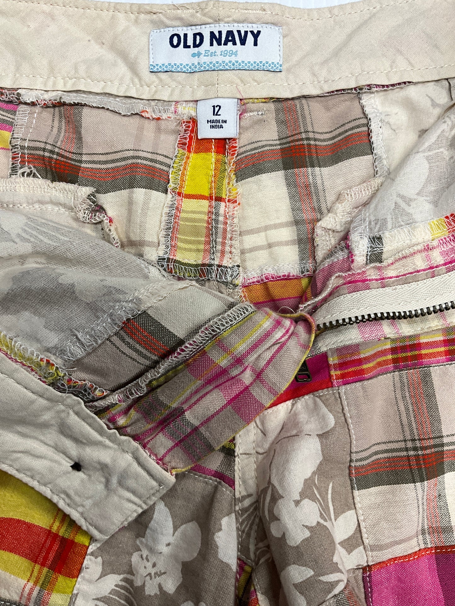 Short à carreaux multicolores pour femme Old Navy