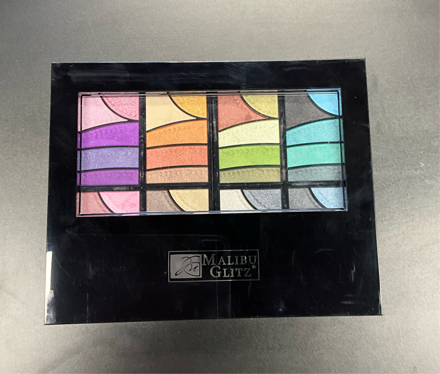 Malibu Glitz Eye Shadow - 71 Colors