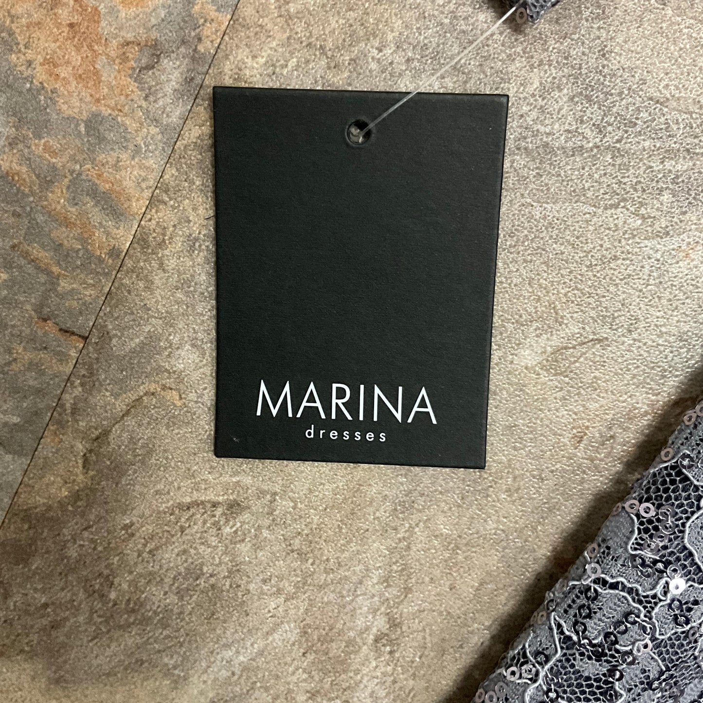 Robe à manches longues à sequins argentés Marina