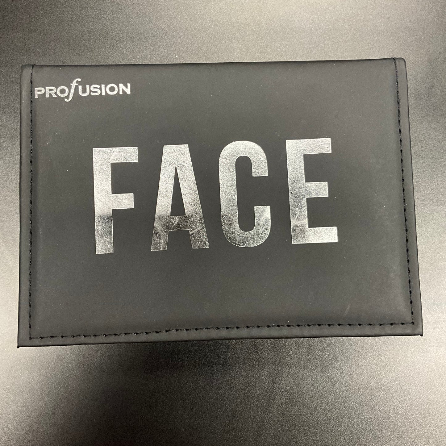 FACE - Makeup Palette by Profusion