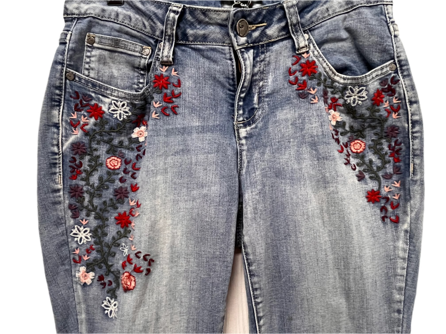 Earl Embroidered Women's Blue Jeans